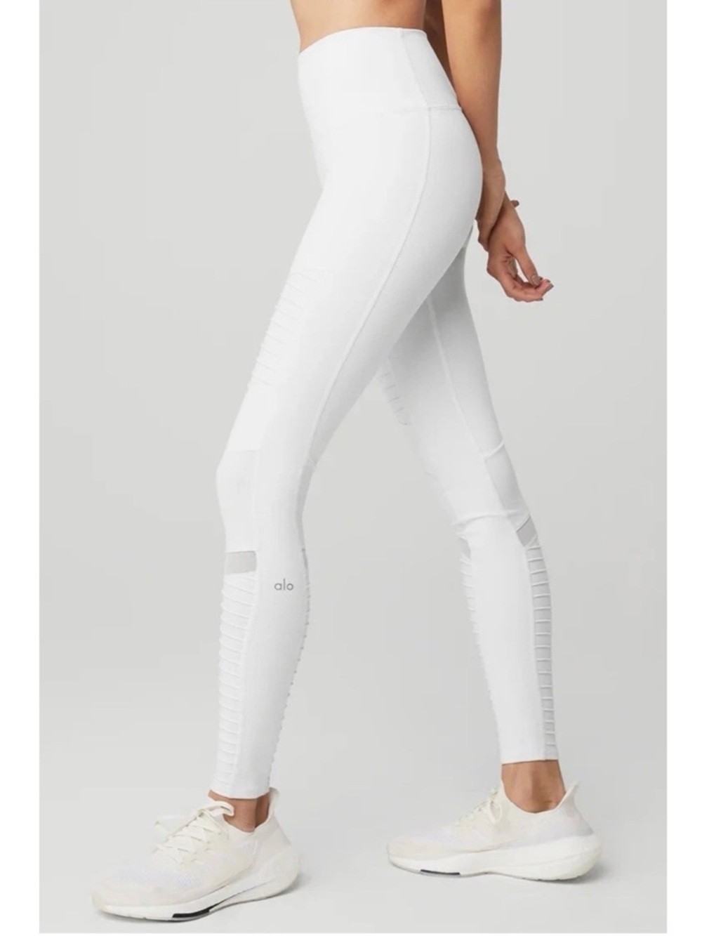 ALO Yoga White Skinny Ribbed Moto Jeans Leggings in White Size M